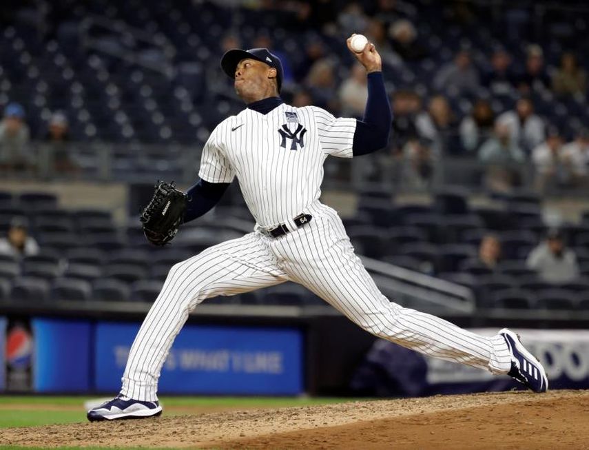 4-3. Urshela saca la pelota del campo contra los Rays