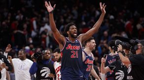 Joel Embiid anotó 33 puntos en la victoria de los 76ers ante los Raptors. Philadelphia tiene ventaja de 3 - 0 en la serie.