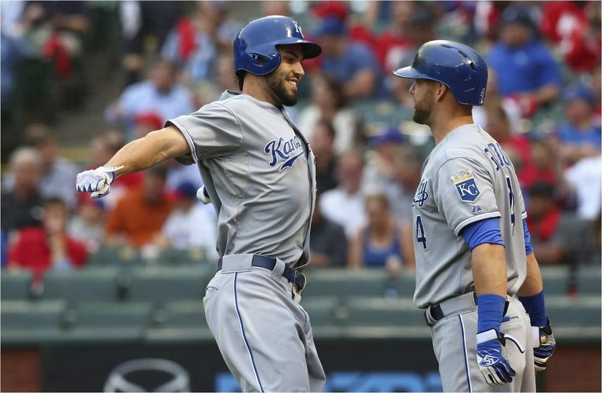7-6. Moustakas, Hosmer y Gordon castigan con jonrones a los Vigilantes