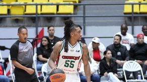Los Toros superaron a los Correcaminos por un marcador de 74 a 45 en el Juego 1 de Las Finales de la LPB. 