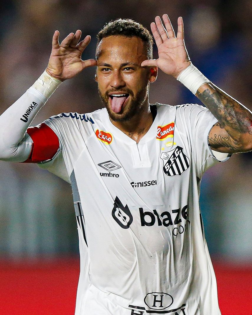 Neymar seguirá en Santos... pero solo hasta diciembre