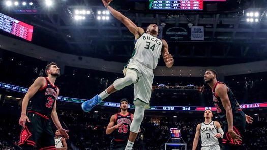 Antetokounmpo, demoledor; Heat, ganadores; Doncic, triple-doble perdedor