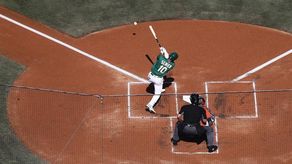 7-2. Marcus Semien jonronea y sella la victoria de los Azulejos sobre los Bravos