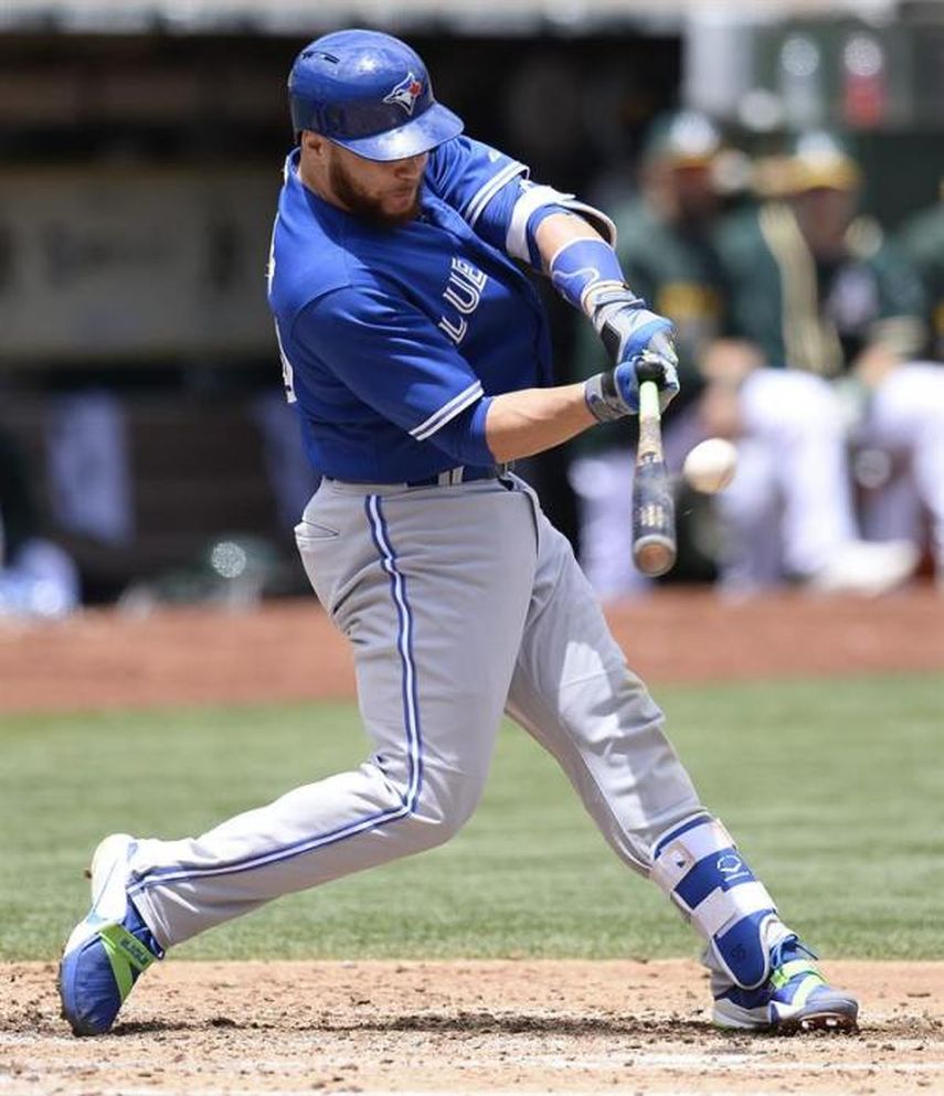 2-7. Borucki controla con sus lanzamientos a los Marineros