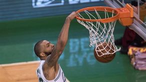 108-83. Brown, Morris y Horford destrozan a los Cavaliers y los Celtics toman ventaja