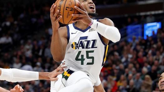 132-110. Mitchell y Jazz vuelven al camino ganador con una nueva marca de triples
