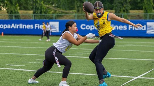 La segunda jornada de la KFL Flag Football Juvenil Femenina dejó triunfos de El Colegio de Panamá, el Colegio Brader y el Colegio Real de Panamá. La segunda jornada de la KFL Flag Football Juvenil Femenina dejó triunfos de El Colegio de Panamá, el Colegio Brader y el Colegio Real de Panamá.
