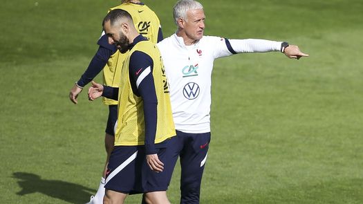 Benzema no irá a Qatar a pesar de la invitación oficial