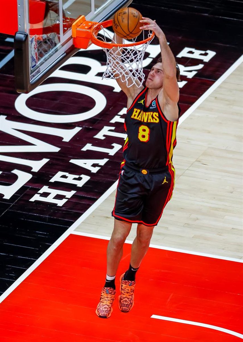 107-119. Los Hawks suman seis victorias seguidas y los Rockets 17 derrotas