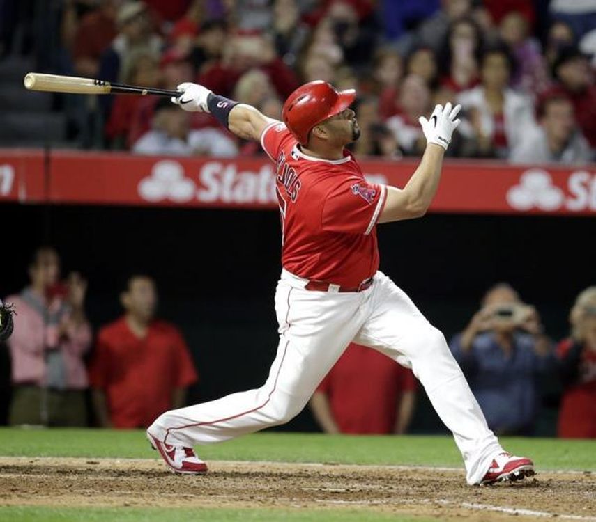 Pujols pega jonrón y logra marca histórica; Díaz consolida el liderato