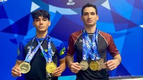 De izquierda a derecha, Carlos y Jorge Calviño.
