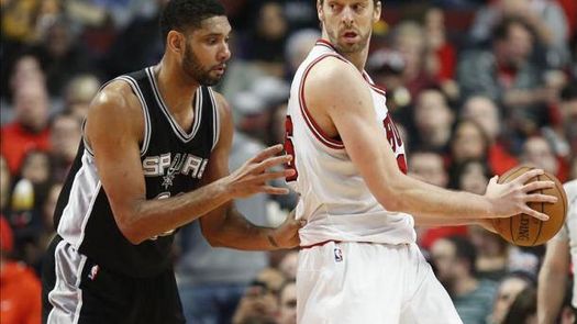 110-103. Duncan lideró una trabajada victoria de los Spurs