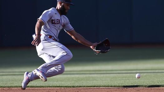 12-11. El dominicano Rosario lidera el ataque y Zavala pega tres jonrones