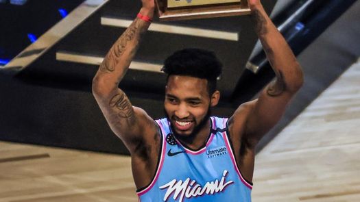 Derrick Jones Jr., en final con suspense y polémica, nuevo rey de los Mates