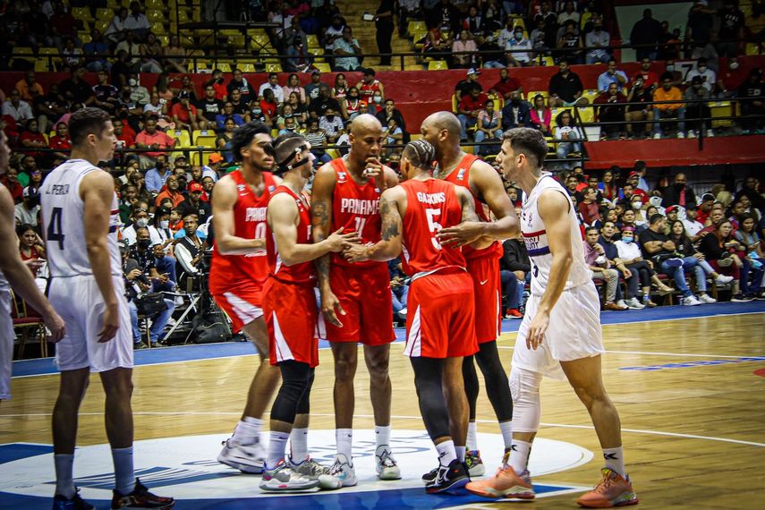 Panamá venció 81 - 54 a Paraguay. Foto: Ricardo Dormoi / Agencia Ochenta y Siete