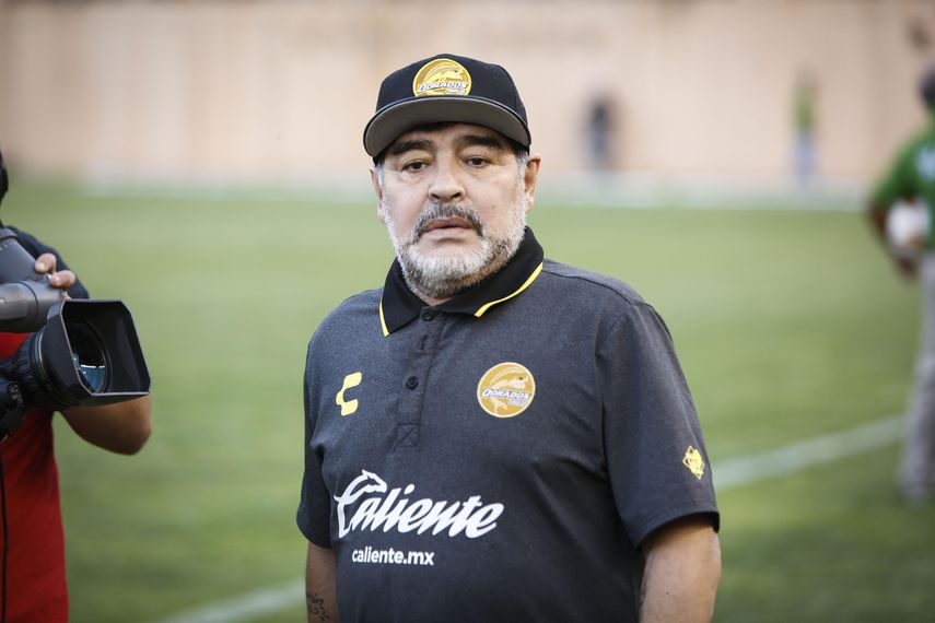 Maradona dirigirá a Gimnasia y Esgrima La Plata hasta mediados de 2020