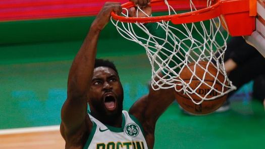 103-102. Celtics, con Brown, Tatum y Smart, superan los 41 puntos de Hield para los Kings