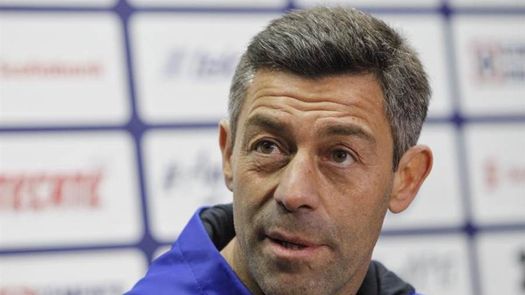 El líder Cruz Azul visita al Santos en partido de lujo