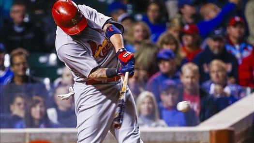 4-3. Molina llega a 100 jonrones en el triunfo de los Cardenales