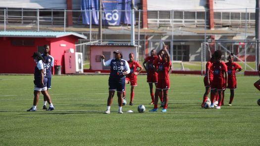 Femenina Sub-20 comienza como un avión el 2022