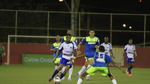 Árabe Unido y CAI quieren evitar permanecer en el sótano