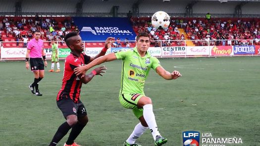 Tauro y Sporting San Miguelito arriesgan a todo esta noche