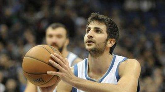 Pau y Marc Gasol marchan imparables, Rubio se lesiona y pierde Ibaka