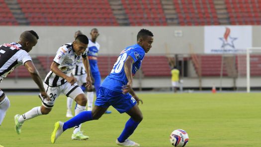 Tauro  quiere acabar su sequía, enfrentándose al líder