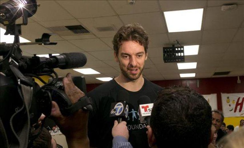 Pau Gasol ganó el premio Magic Johnson Award por su buen trato con la prensa