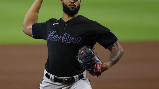 6-0. El dominicano Sandy Alcántara y los Marlins blanquean a los Filis
