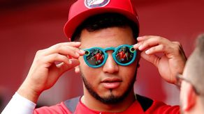 8-3. Ruiz debuta con un jonrón en el triunfo de los Dodgers sobre los Angelinos