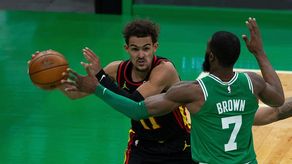 114-122. Young anota 40 puntos y Hawks detienen la mala racha a costa de los Celtics