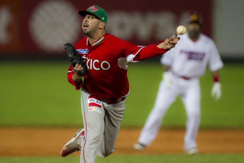 La selección mexicana de béisbol se entrena de madrugada rumbo a Tokio 2020