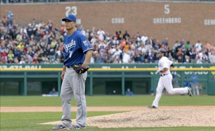 5-2. Guthrie mantiene a los Reales a la caza de un boleto a las finales