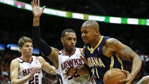 El alero Mike Scott, de los Hawks, arrestado por posesión de drogas