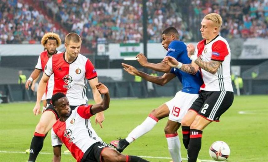 El Manchester United fracasa en Rotterdam