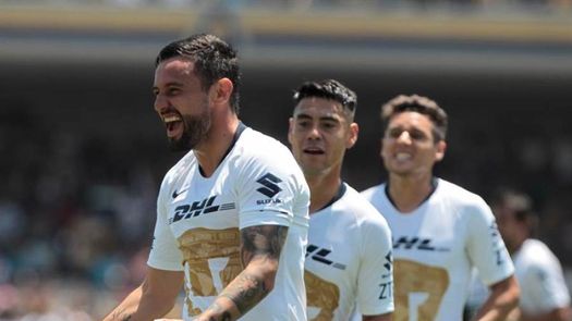 Pumas vence a Necaxa con dos goles del paraguayo González y es el nuevo líder