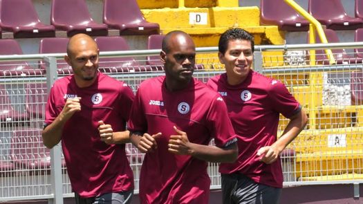 Deportivo Saprissa de Adolfo Machado es líder en el fútbol costarricense