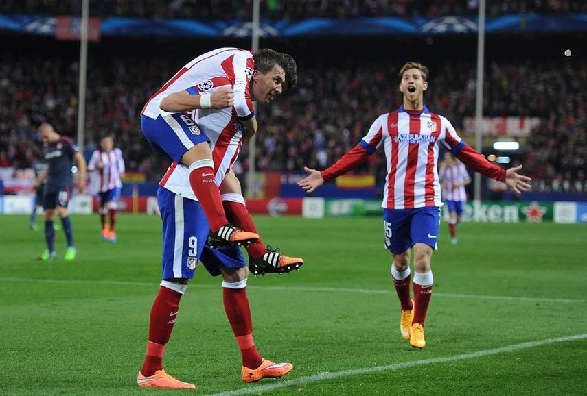 4-0. Un gran Atlético vuela a octavos con tres goles de Mandzukic