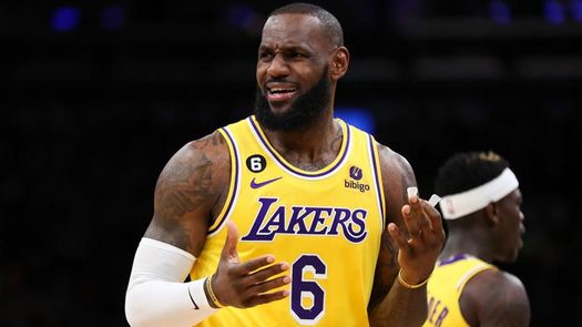 LeBron James a un paso de ser el mayor anotador de la NBA