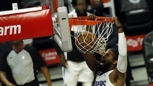 112-113. George vuelve a brillar en ausencia de Leonard