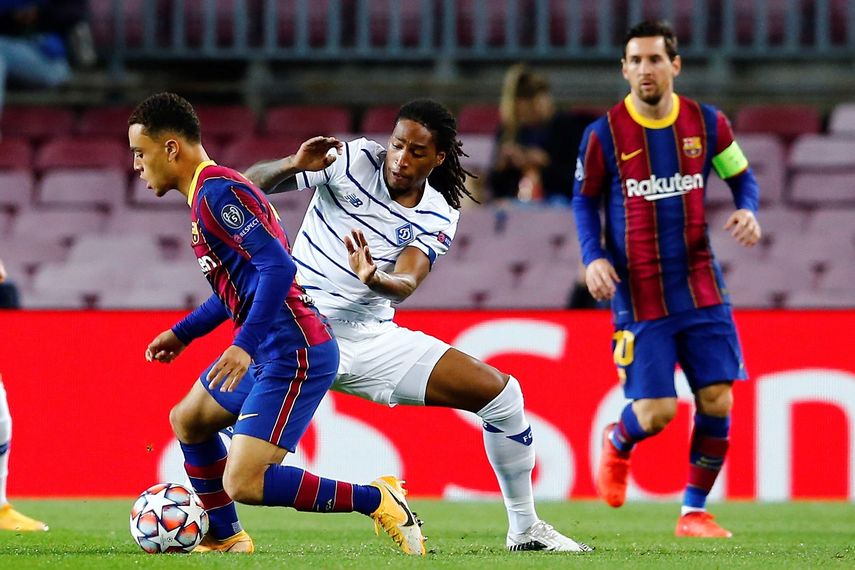 1-0. El Barcelona vence con un gol de Leo Messi de penalti