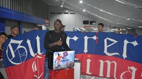 Arroyo fue recibido por la afición azulgrana.&nbsp;