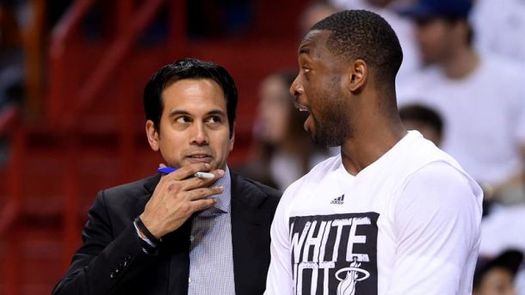 Bulls presenta oficialmente a Wade y Rockets anuncia el fichaje de Prigioni