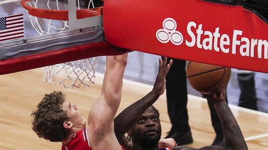 121-99. Randle y los Knicks siguen hundiendo a los Rockets