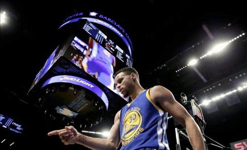121-112. Curry y los Warriors consiguen venganza ante los Bucks