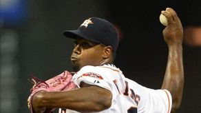 7-5. Williams controla desde la lomita a los Diamondbacks