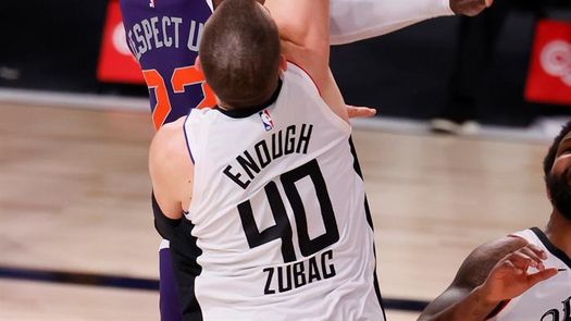 128-105. Ante los Knicks, Ayton y Paul permiten a los Suns seguir en la lucha por la mejor marca en la NBA