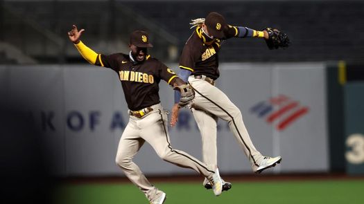 5-3. Davies logra su primera victoria al vencer a los Gigantes