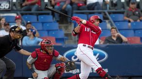 Bravos suman seis victorias; Riley hace historia; Yamamoto debuta y gana